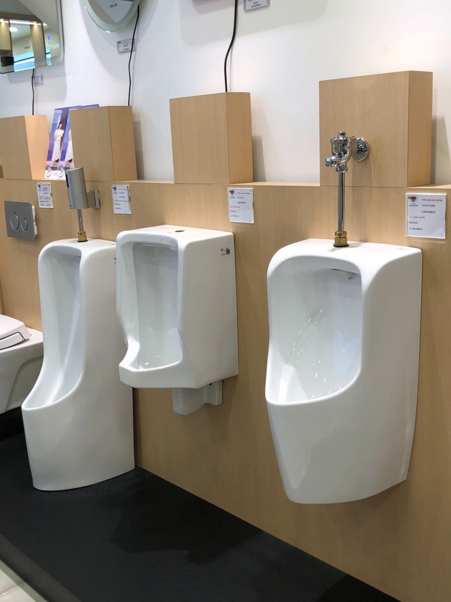 Bồn tiểu nam TOTO