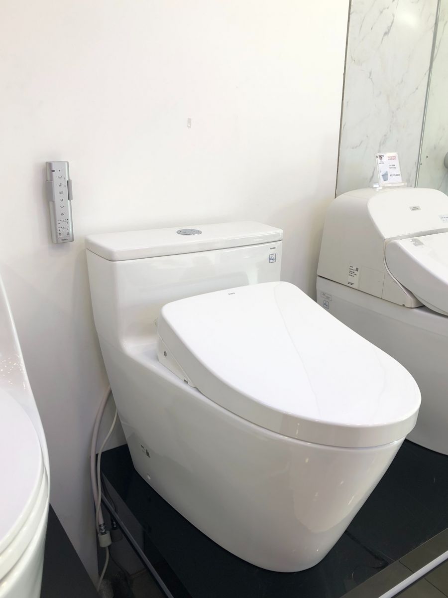 Bồn cầu vệ sinh 1 khối TOTO