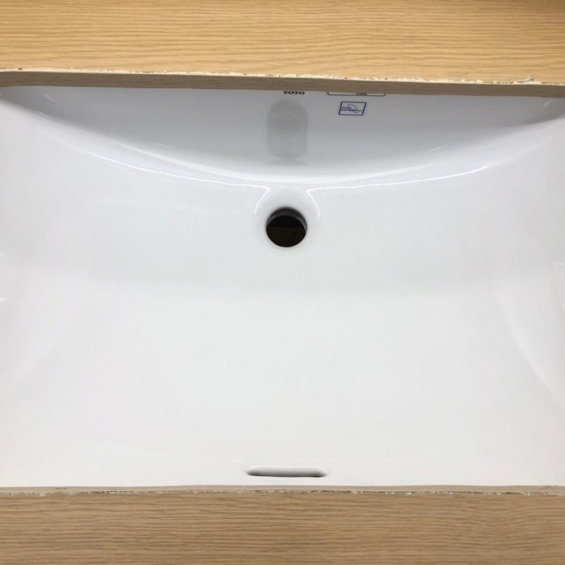 Alternative view of CHẬU RỬA ĐẶT ÂM BÀN LW1536V/TL516GV