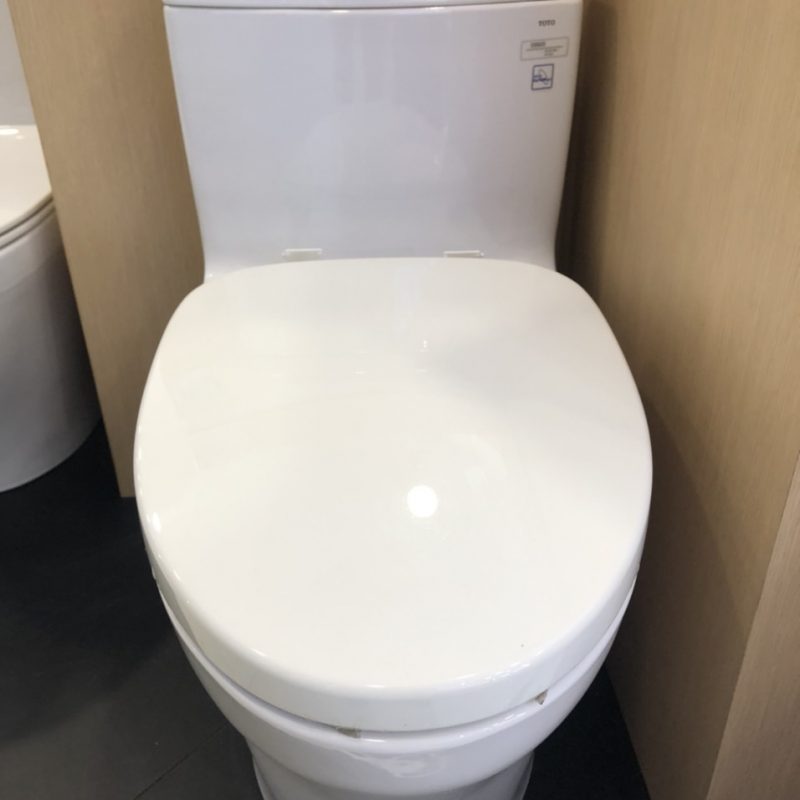 Alternative view of Bàn cầu 1 khối kết hợp nắp đóng êm TC385VS - MS889DRT3