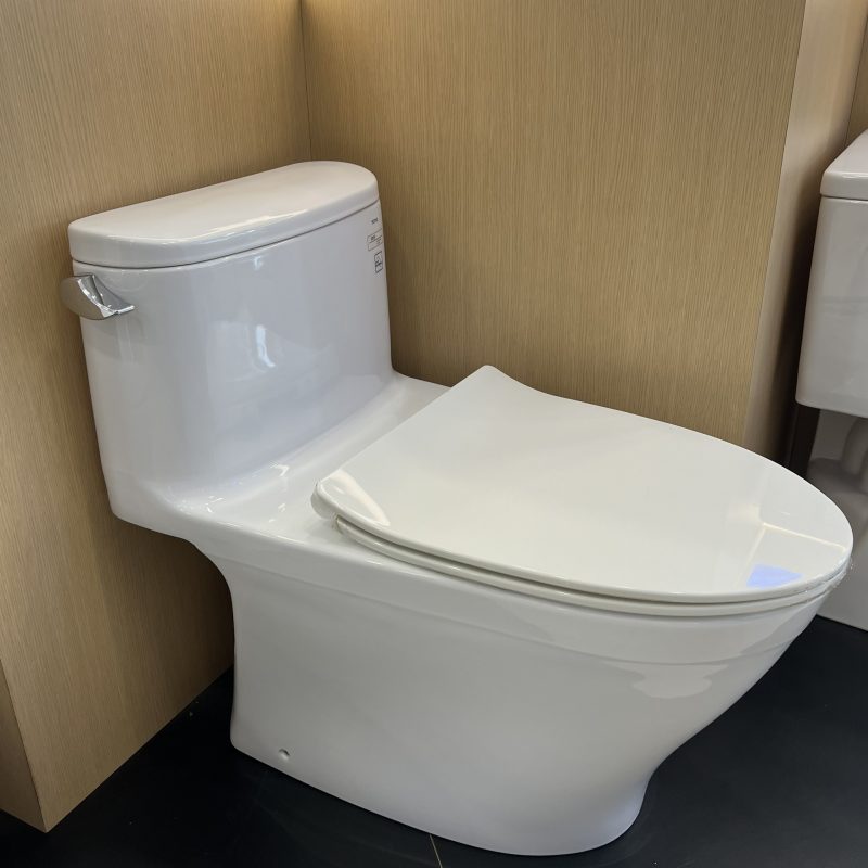 Alternative view of Bàn cầu 1 khối kết hợp nắp đóng êm TC600VS - MS887RT8