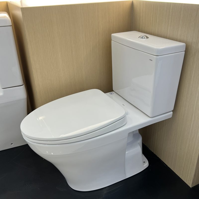 Alternative view of Bàn cầu 2 khối kèm nắp đóng êm -CS326DT10